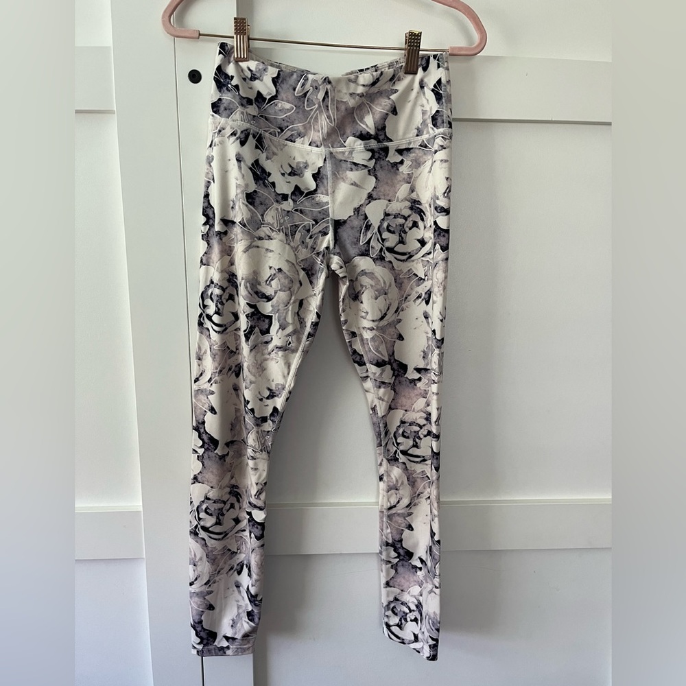 Varley Artistic Black and Cream Leggings
